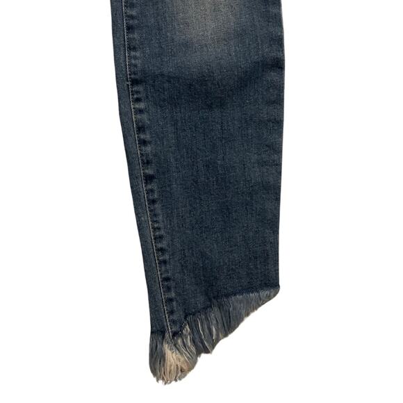 Joe’s The Icon Mid Rise Skinny Ankle Jeans Size 26 Cropped Frayed Asymmetrical - Picture 2 of 10
